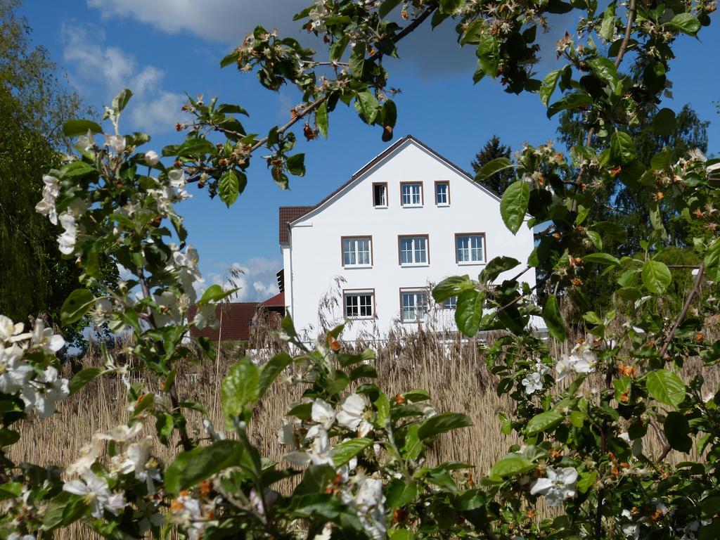 Das Haus Am Teich Gross Grabow Bagian luar foto